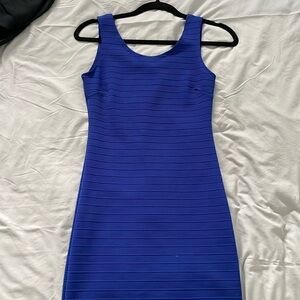 Royal blue bodycon dress 💙
